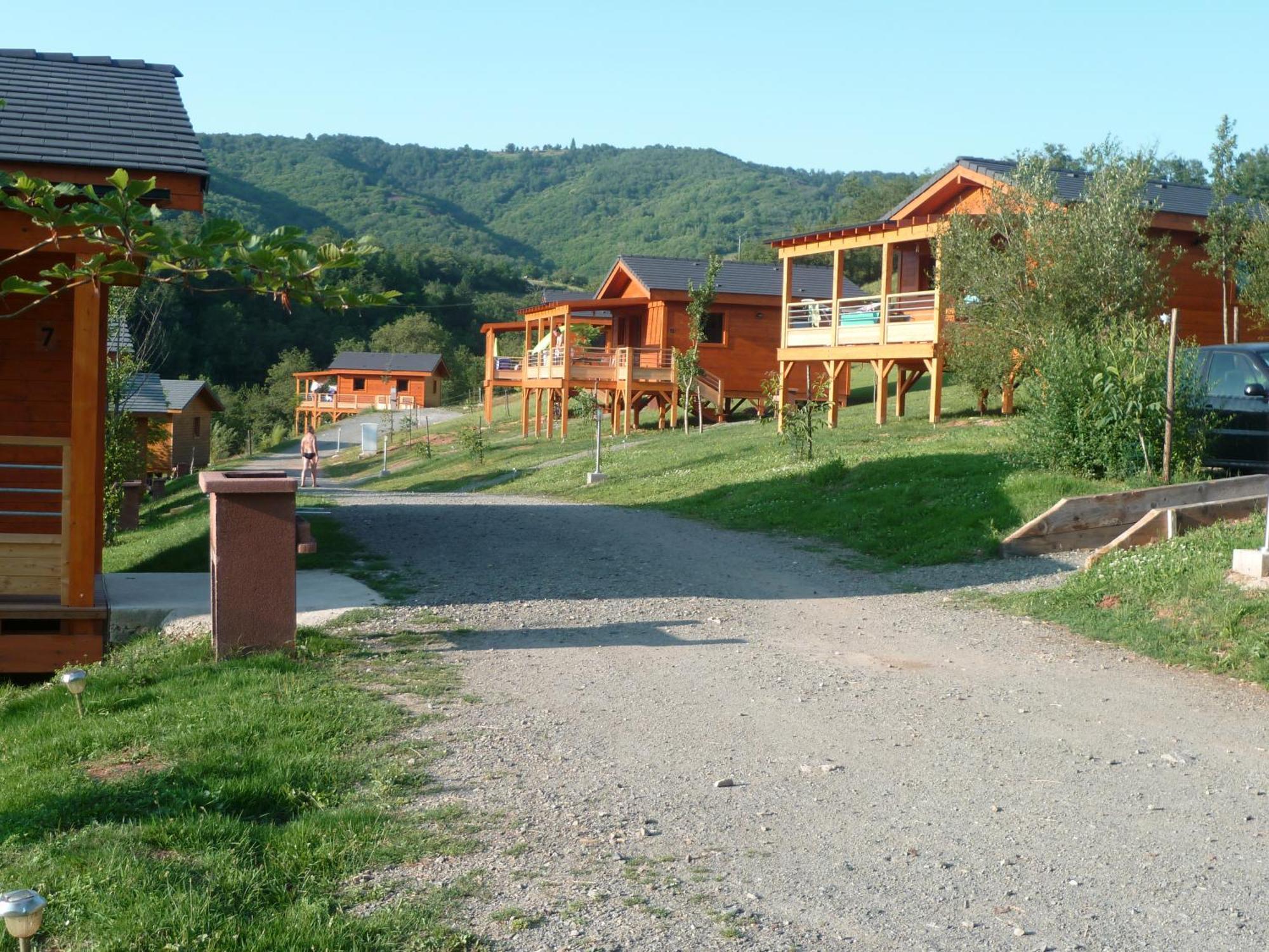 Вилла La Ferme Du Duzou Saint-Cyprien-sur-Dourdou Экстерьер фото